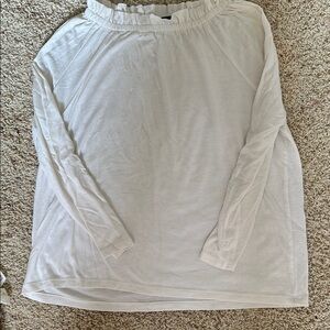 White /Cream Crew Neck Long Sleeve Ruffled Shirt